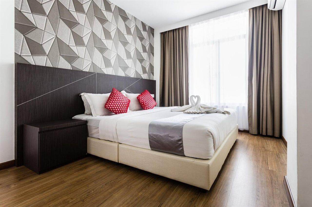 E-Red Hotel Melaka Екстериор снимка